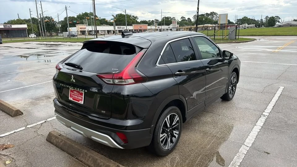 2026 Mitsubishi Eclipse Cross - Image 5 of 20