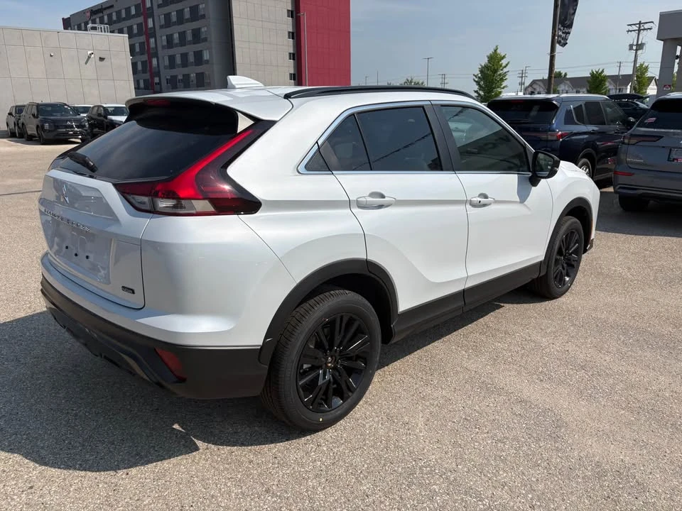2026 Mitsubishi Eclipse Cross - Image 4 of 10