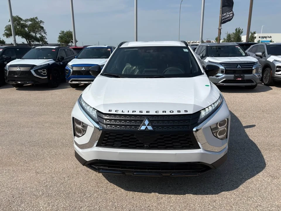 2026 Mitsubishi Eclipse Cross - Image 2 of 10