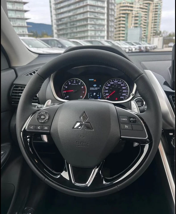 2026 Mitsubishi Eclipse Cross - Image 9 of 12