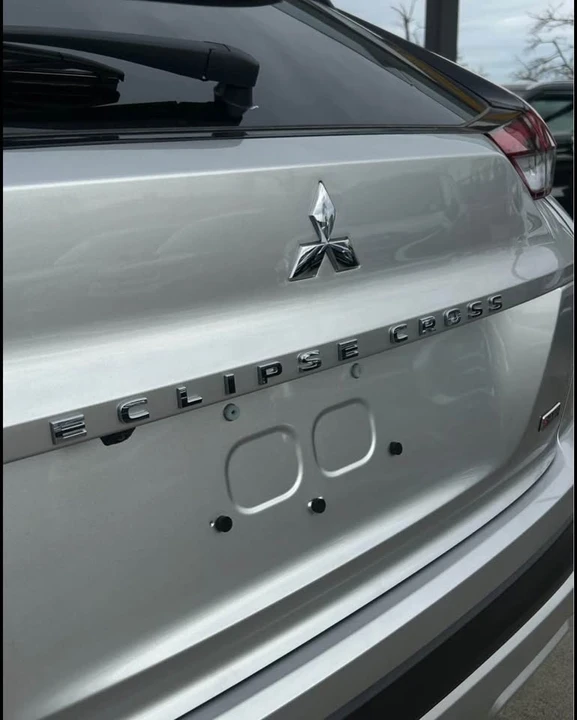 2026 Mitsubishi Eclipse Cross - Image 11 of 12