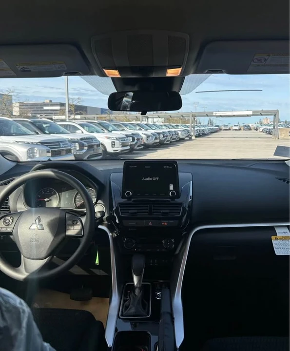 2026 Mitsubishi Eclipse Cross - Image 7 of 10