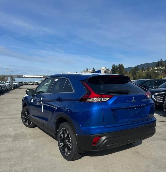 2026 Mitsubishi Eclipse Cross - Image 3 of 10