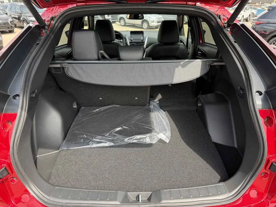 2026 Mitsubishi Eclipse Cross - Image 7 of 14