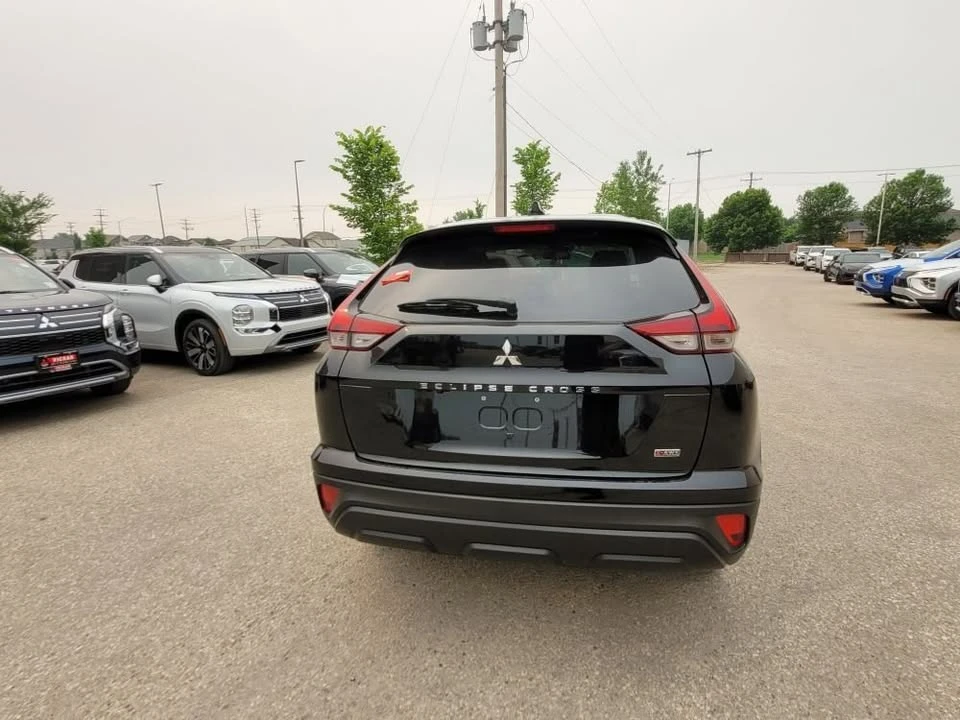 2026 Mitsubishi Eclipse Cross - Image 6 of 13