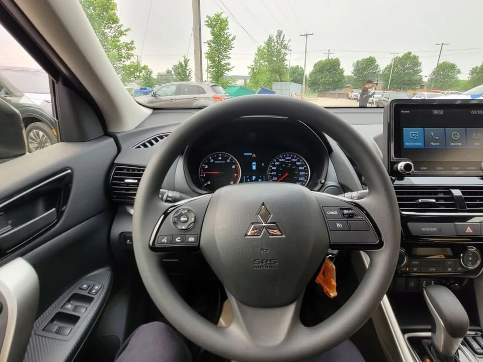 2026 Mitsubishi Eclipse Cross - Image 10 of 13