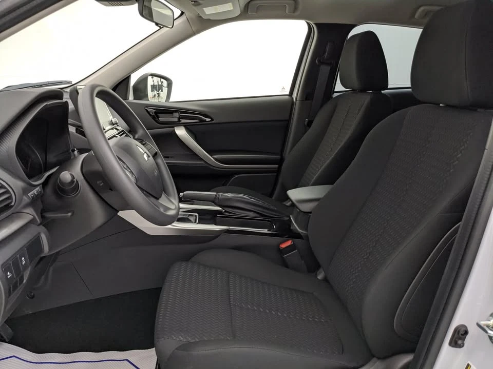 2026 Mitsubishi Eclipse Cross - Image 7 of 20