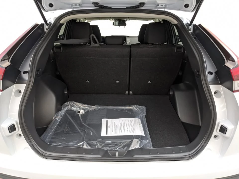 2026 Mitsubishi Eclipse Cross - Image 9 of 20