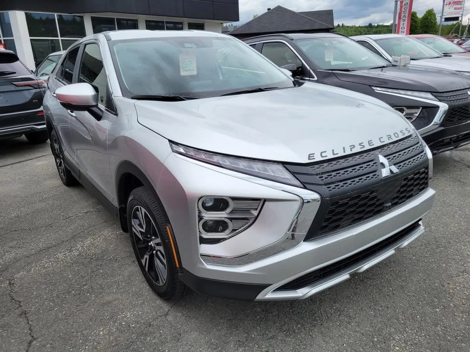 2026 Mitsubishi Eclipse Cross - Image 3 of 4