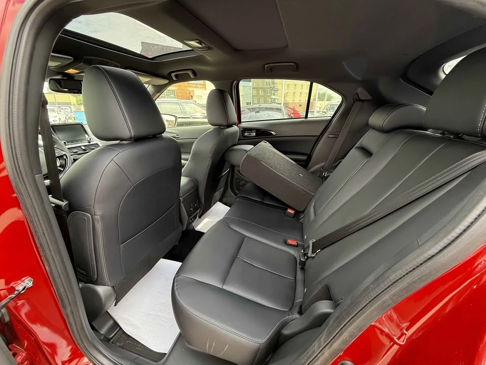 2026 Mitsubishi Eclipse Cross - Image 9 of 14