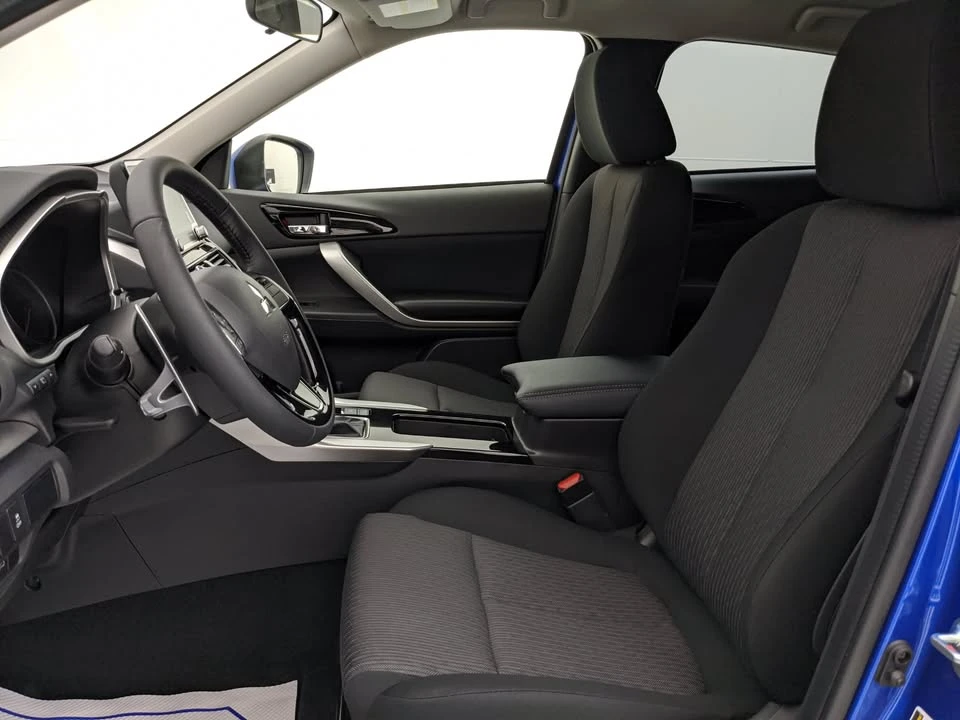 2026 Mitsubishi Eclipse Cross - Image 12 of 20