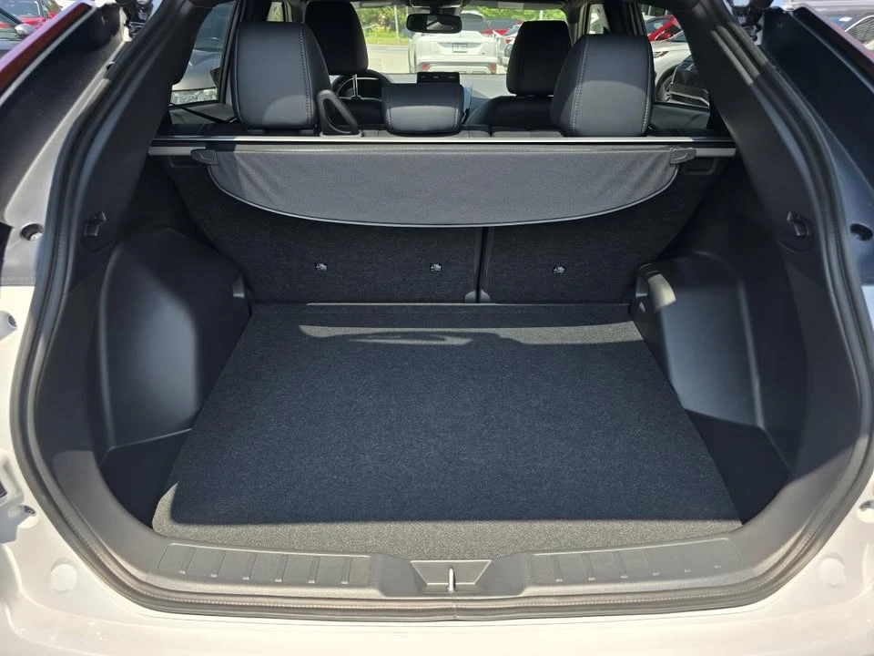 2026 Mitsubishi Eclipse Cross - Image 9 of 20