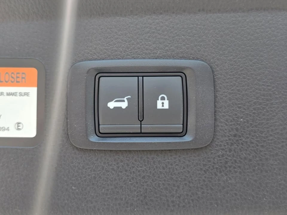 2026 Mitsubishi Eclipse Cross - Image 8 of 20