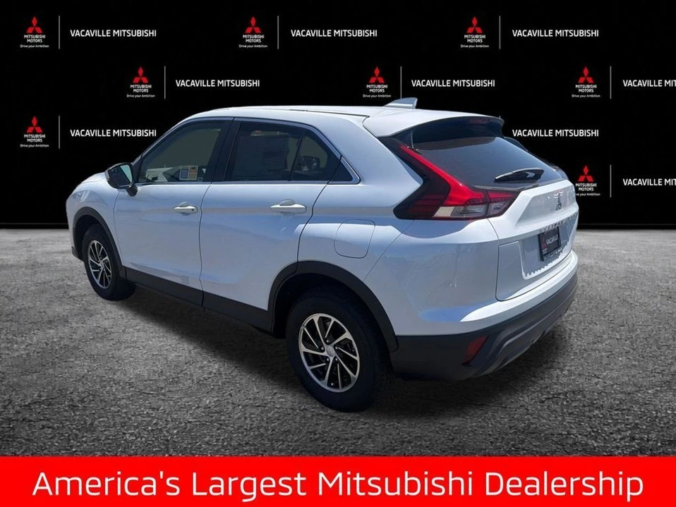 2026 Mitsubishi Eclipse Cross - Image 3 of 10