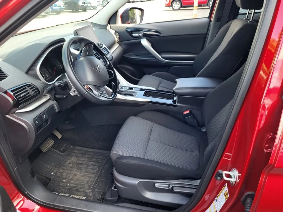 2026 Mitsubishi Eclipse Cross - Image 9 of 18