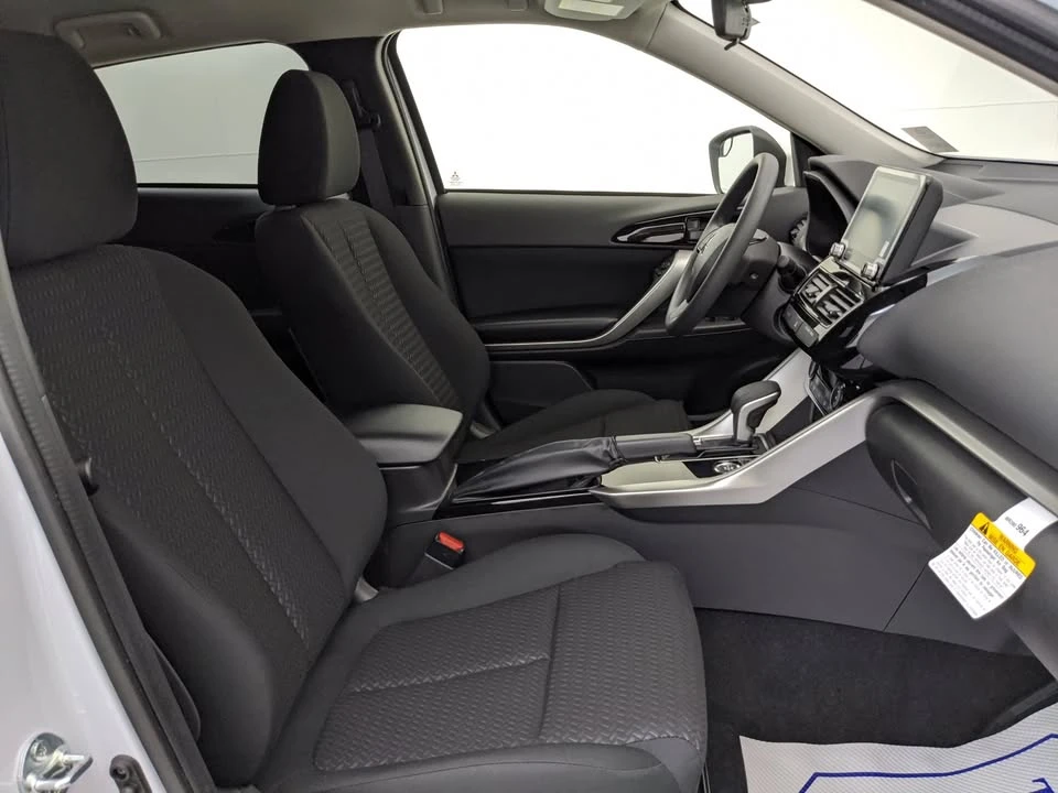 2026 Mitsubishi Eclipse Cross - Image 14 of 20