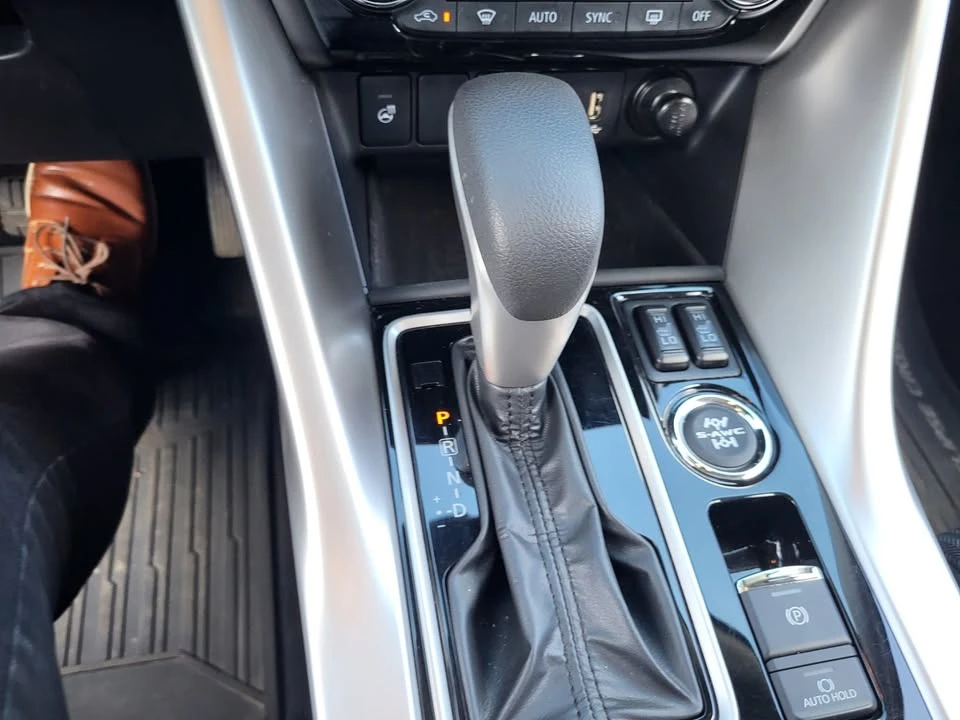 2026 Mitsubishi Eclipse Cross - Image 15 of 18
