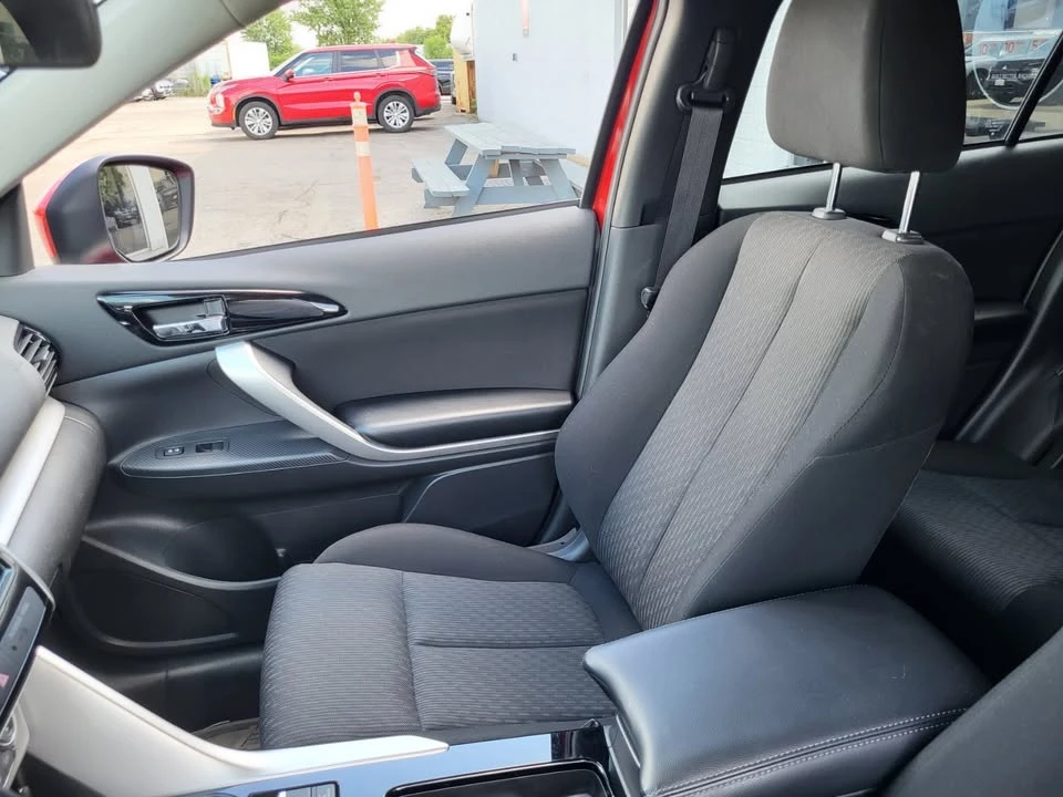 2026 Mitsubishi Eclipse Cross - Image 10 of 18
