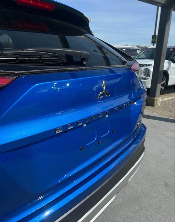 2026 Mitsubishi Eclipse Cross - Image 6 of 14