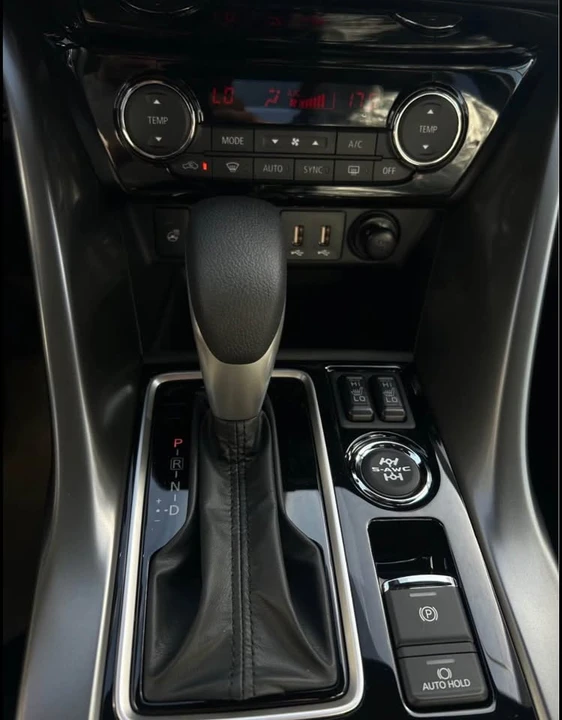2026 Mitsubishi Eclipse Cross - Image 12 of 13