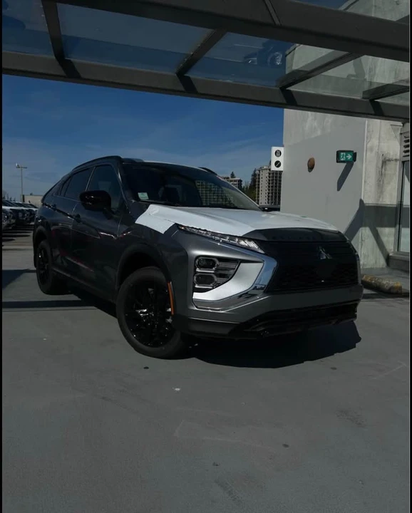 2026 Mitsubishi Eclipse Cross - Image 3 of 13