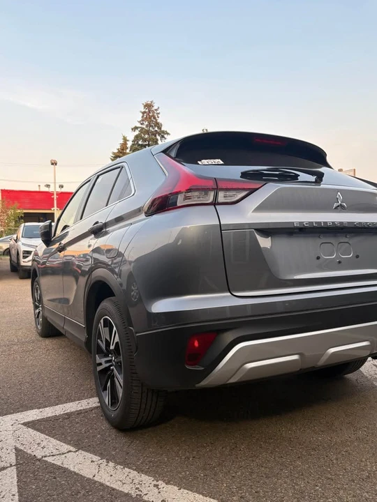2026 Mitsubishi Eclipse Cross - Image 5 of 8