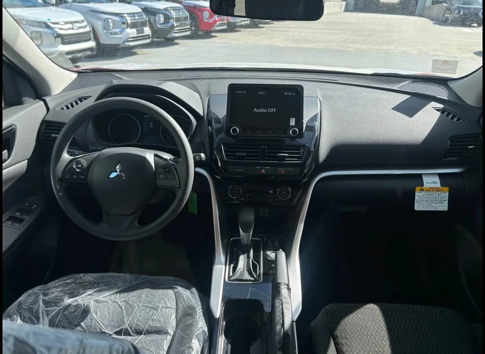 2026 Mitsubishi Eclipse Cross - Image 10 of 13