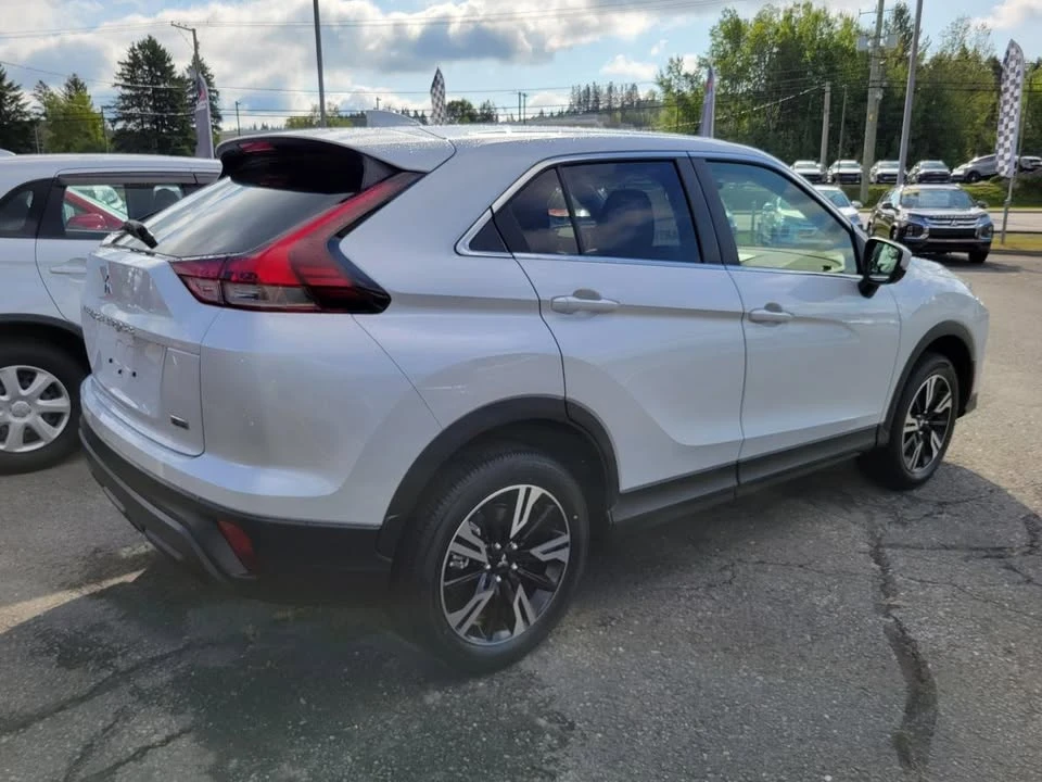 2026 Mitsubishi Eclipse Cross - Image 4 of 4
