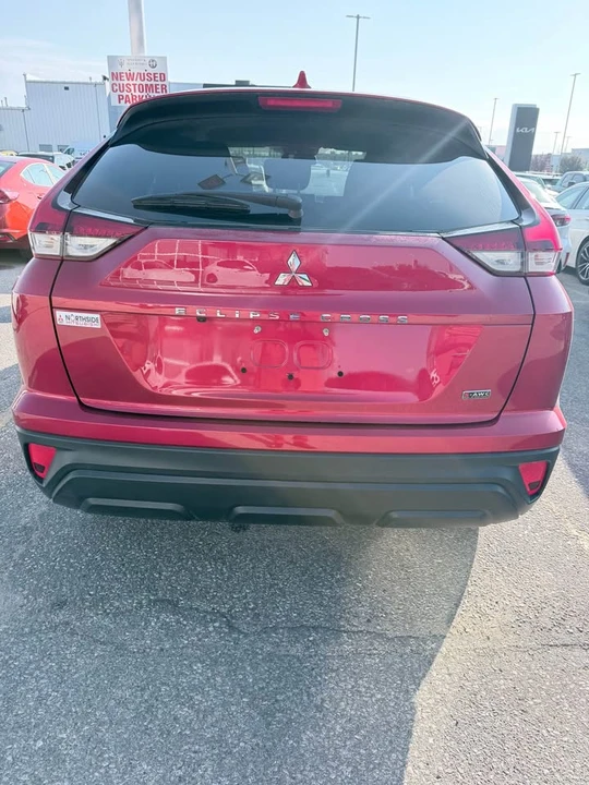 2026 Mitsubishi Eclipse Cross - Image 5 of 11