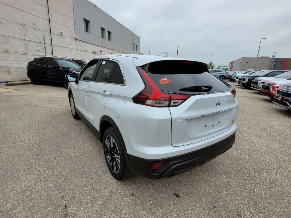 2026 Mitsubishi Eclipse Cross - Image 7 of 13