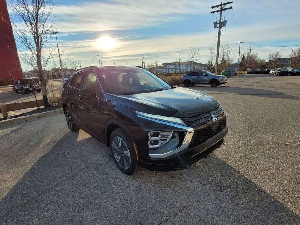 2026 Mitsubishi Eclipse Cross - Image 3 of 13
