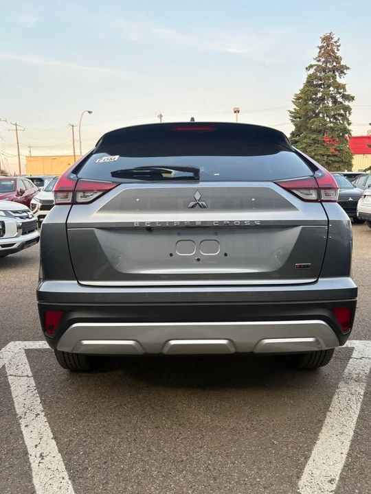 2026 Mitsubishi Eclipse Cross - Image 6 of 8