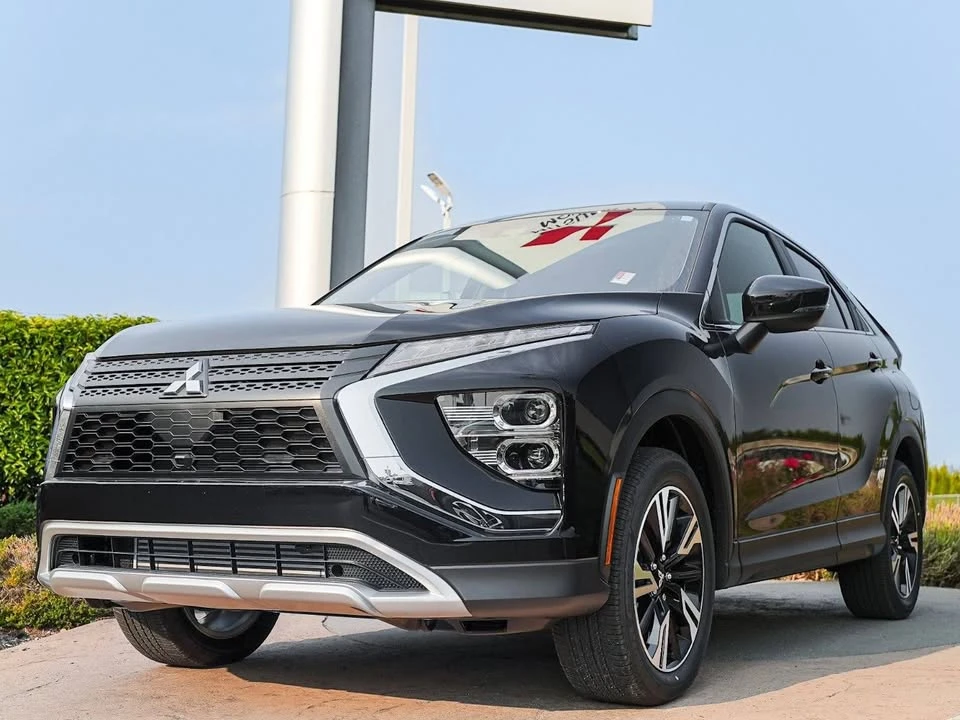 2026 Mitsubishi Eclipse Cross - Image 2 of 20