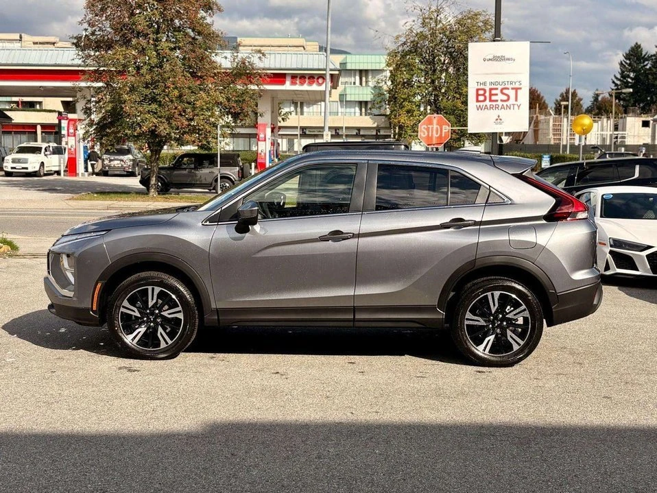 2026 Mitsubishi Eclipse Cross - Image 9 of 20