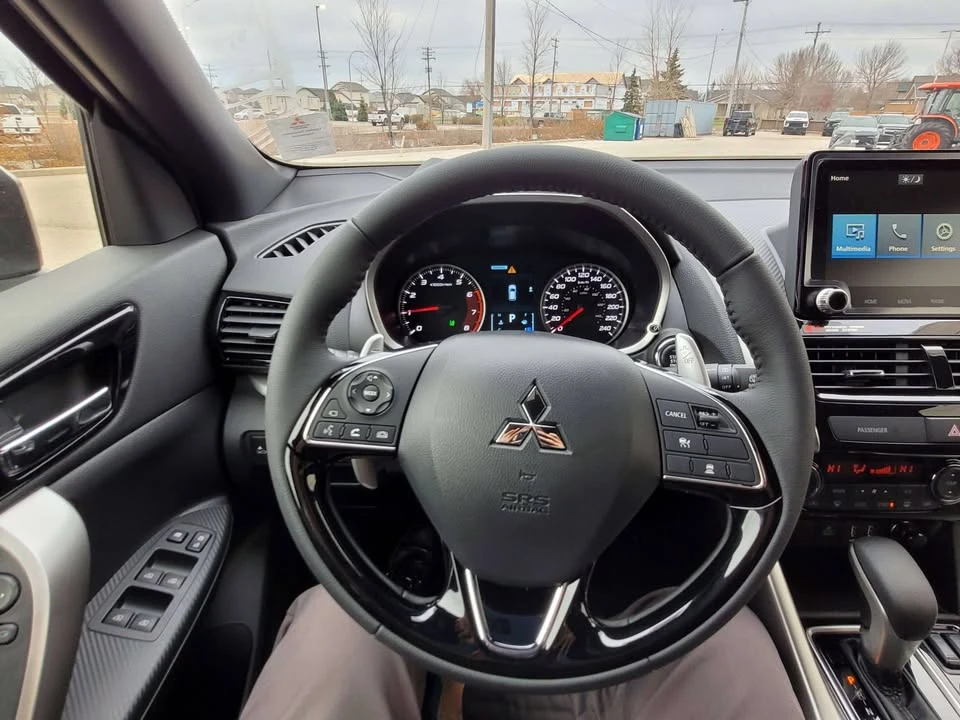 2026 Mitsubishi Eclipse Cross - Image 12 of 16
