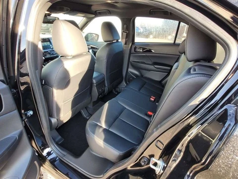 2026 Mitsubishi Eclipse Cross - Image 8 of 13