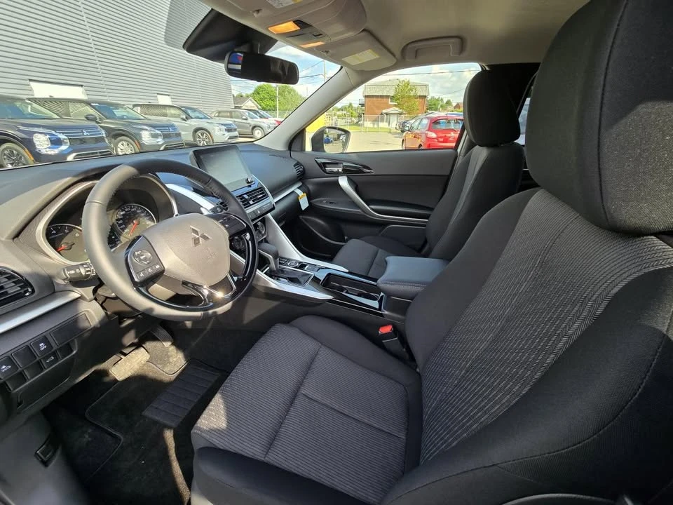 2026 Mitsubishi Eclipse Cross - Image 13 of 20