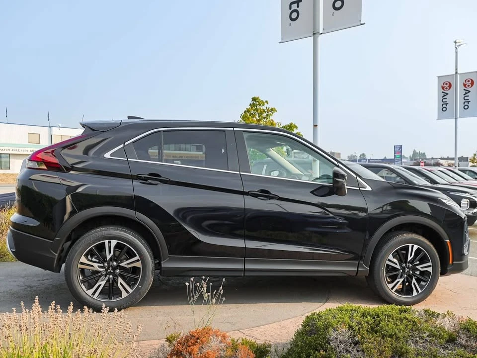 2026 Mitsubishi Eclipse Cross - Image 5 of 20