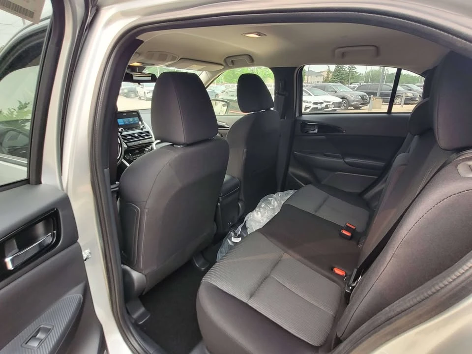 2026 Mitsubishi Eclipse Cross - Image 8 of 12