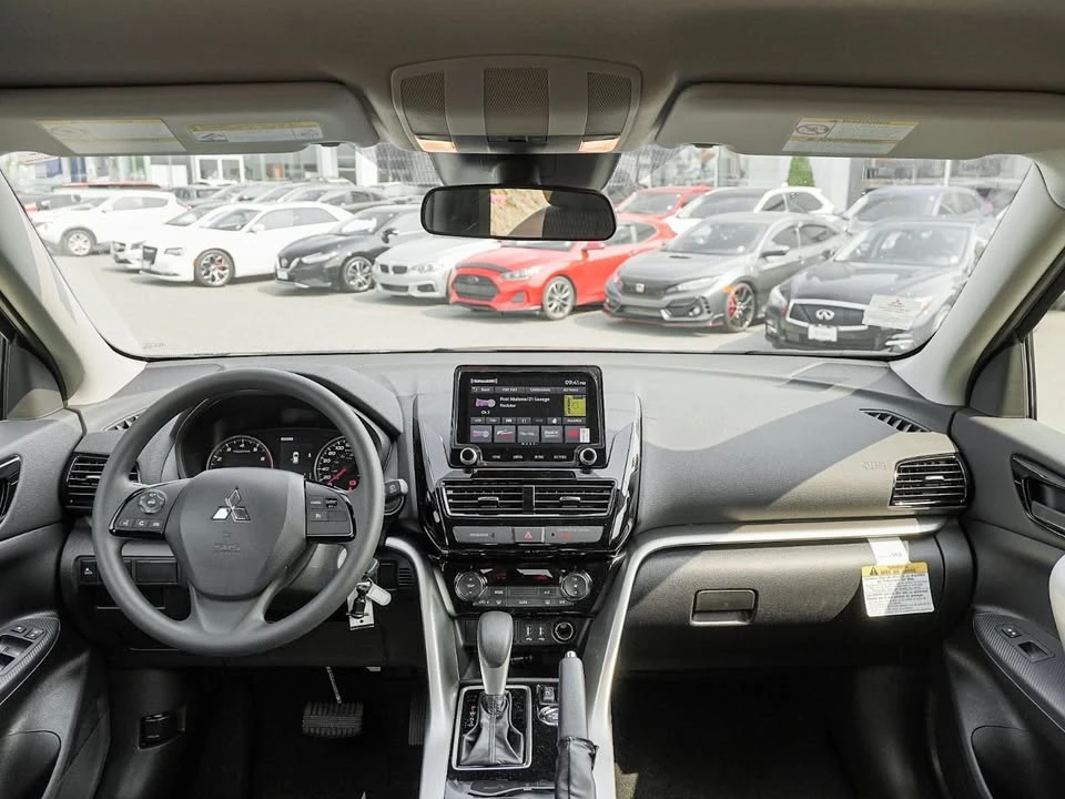 2026 Mitsubishi Eclipse Cross - Image 18 of 20