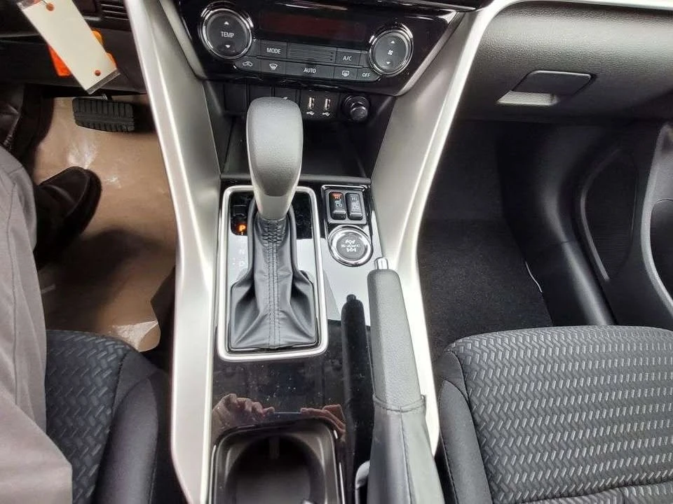 2026 Mitsubishi Eclipse Cross - Image 13 of 13