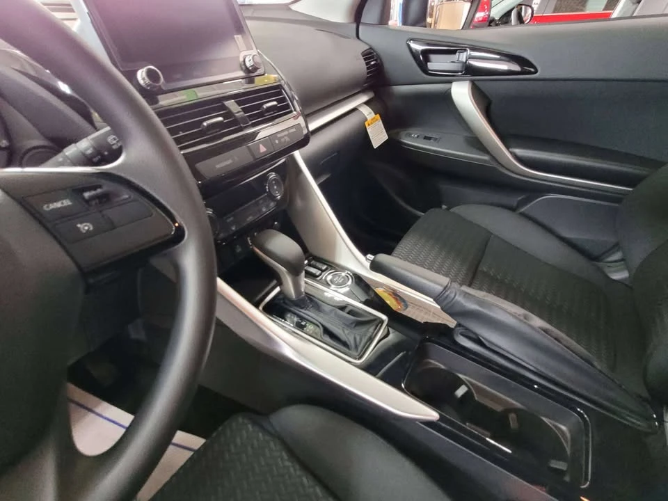 2026 Mitsubishi Eclipse Cross - Image 10 of 10