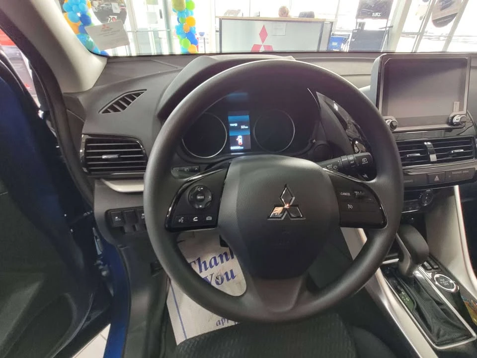 2026 Mitsubishi Eclipse Cross - Image 8 of 10