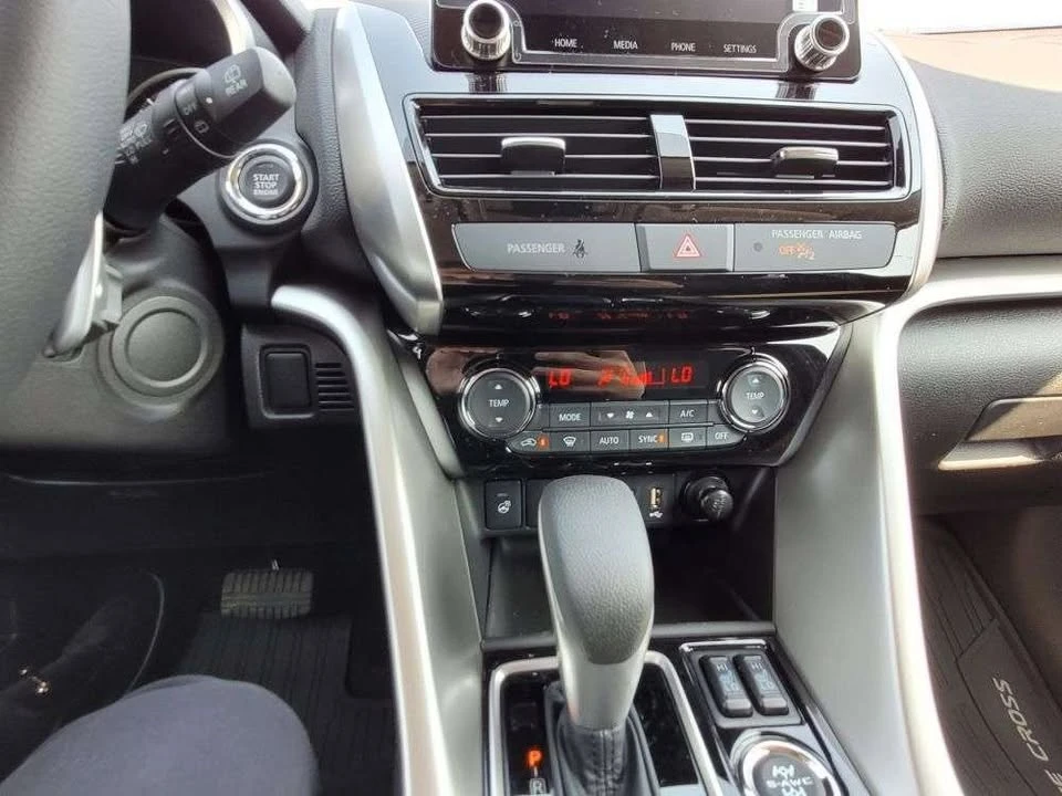 2026 Mitsubishi Eclipse Cross - Image 12 of 13