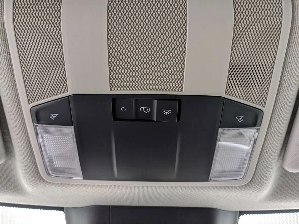 2026 Mitsubishi Eclipse Cross - Image 17 of 20