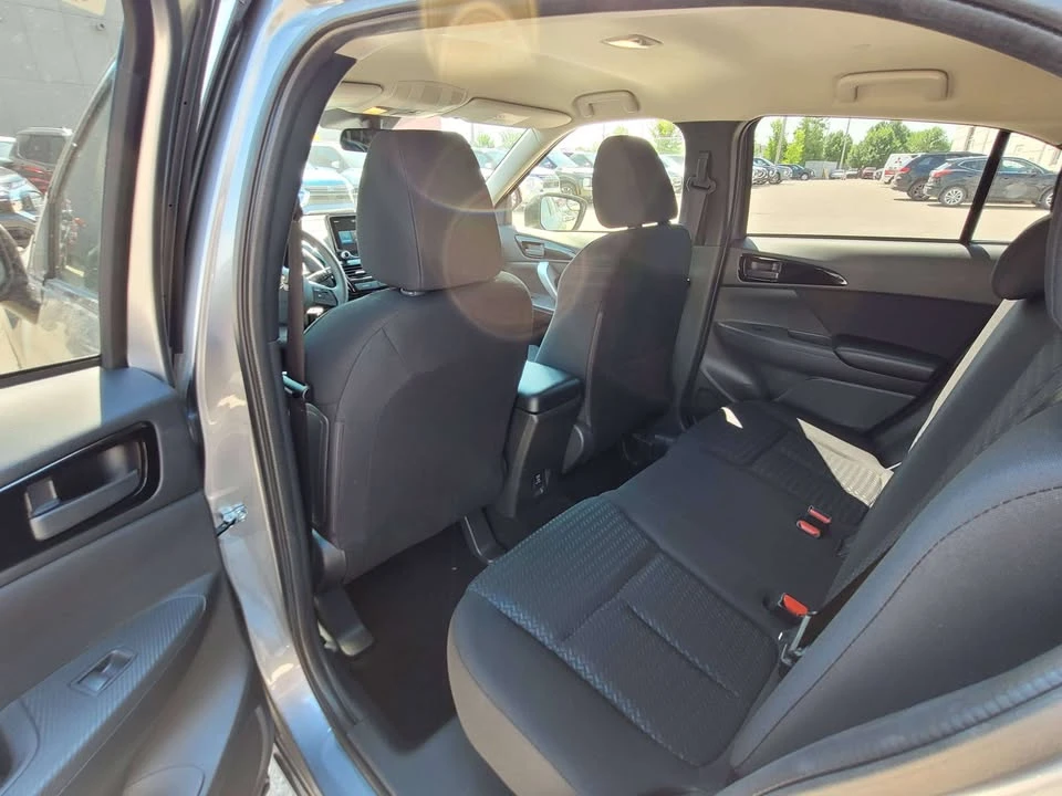 2026 Mitsubishi Eclipse Cross - Image 8 of 13