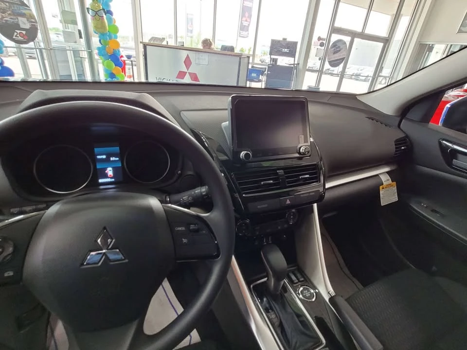 2026 Mitsubishi Eclipse Cross - Image 9 of 10
