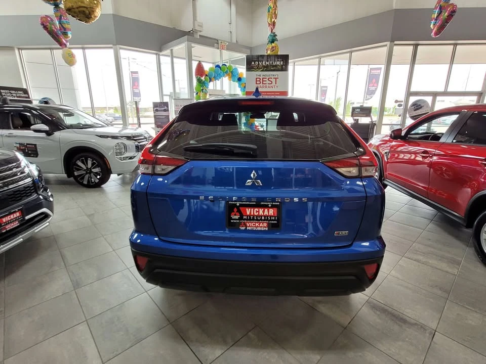 2026 Mitsubishi Eclipse Cross - Image 4 of 10