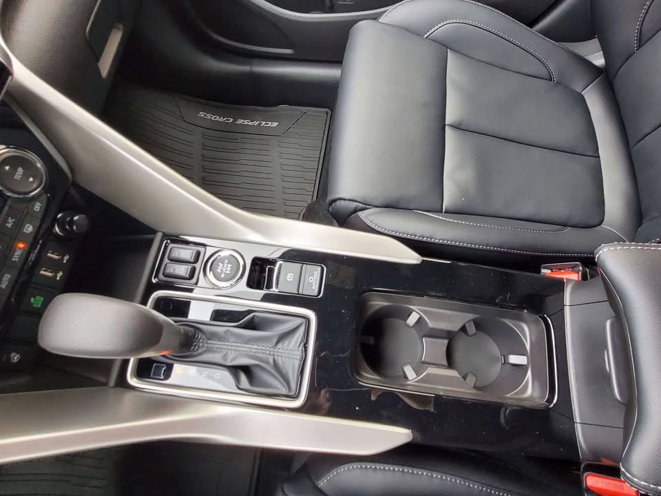 2026 Mitsubishi Eclipse Cross - Image 14 of 15