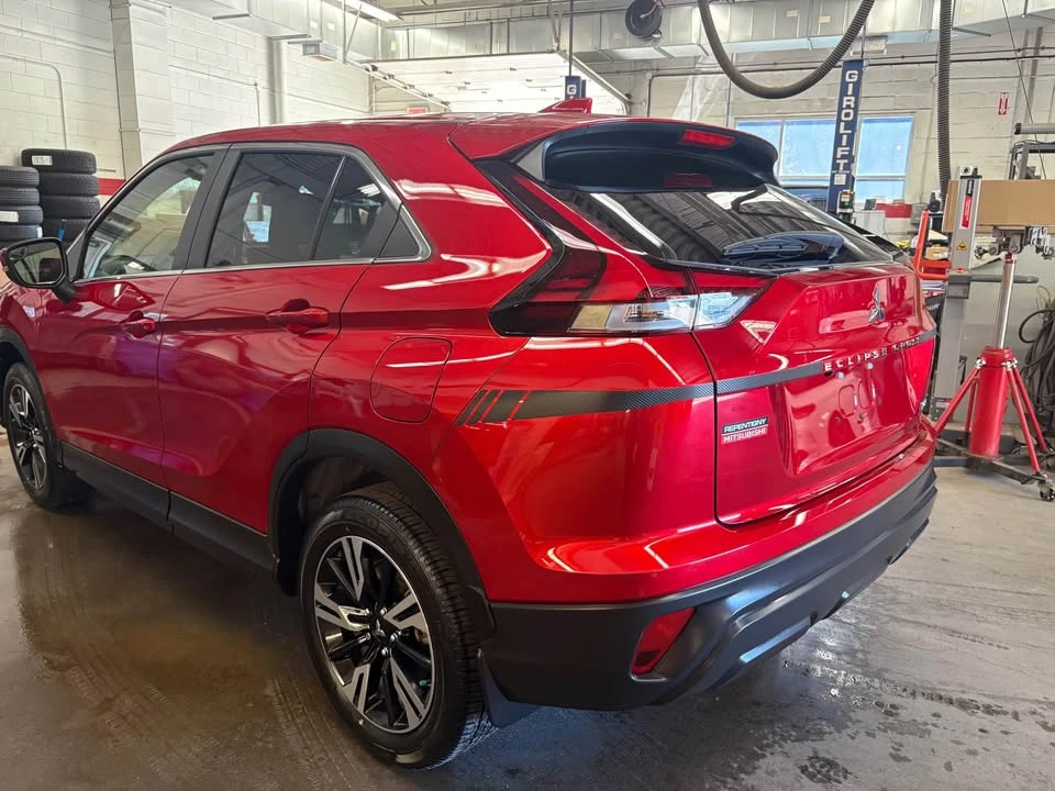 2026 Mitsubishi Eclipse Cross - Image 5 of 12